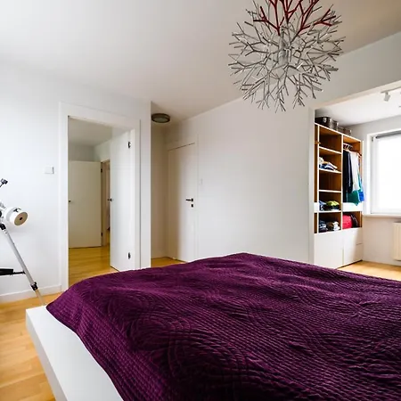100m2 - 2 Sypialnie, 2 Lazienki, Salon, Kuchnia, Taras, Wifi, Rowery Apartmán *